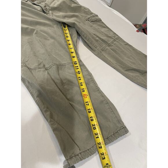 DKNY Women's Cargo Capri Pants Size 18W Khaki Utility Pockets Casual Used - Picture 6 of 10